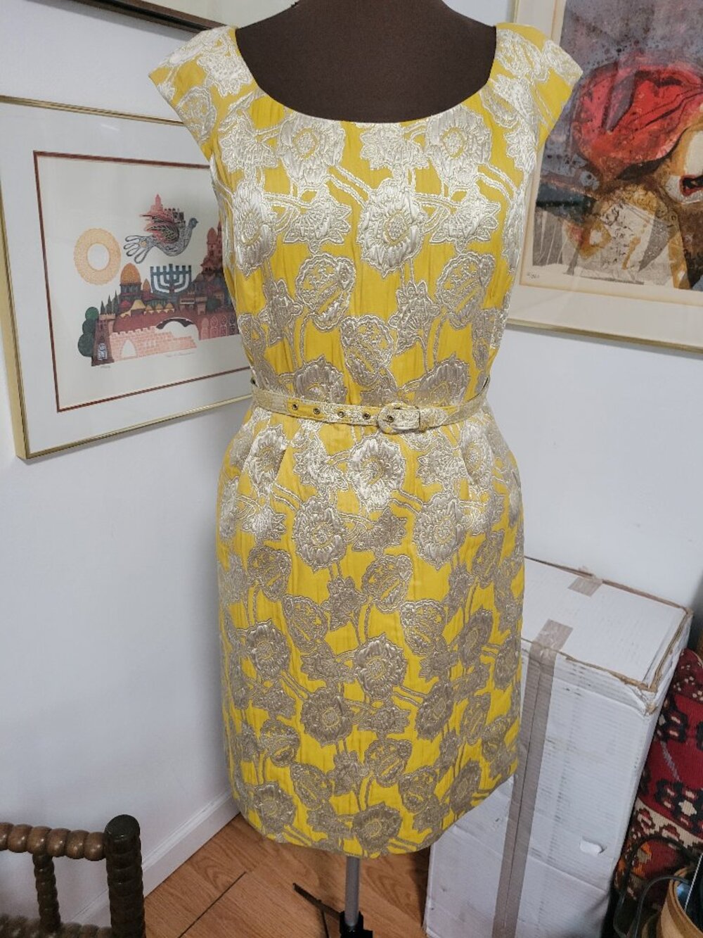 Kate Spade Gold Embossed in Silver Dress Size 6